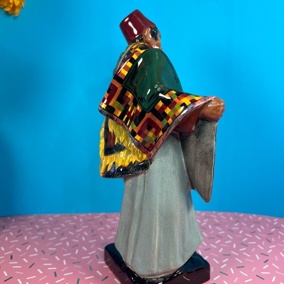 Royal Doulton Vintage Figurine “The Carpet Seller” HN 1464 Excellent Condition - Picture 6 of 16